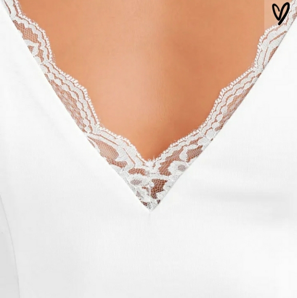 LUSH Perfect Evening Ivory Lace Skater Dress - Picture 3 of 8